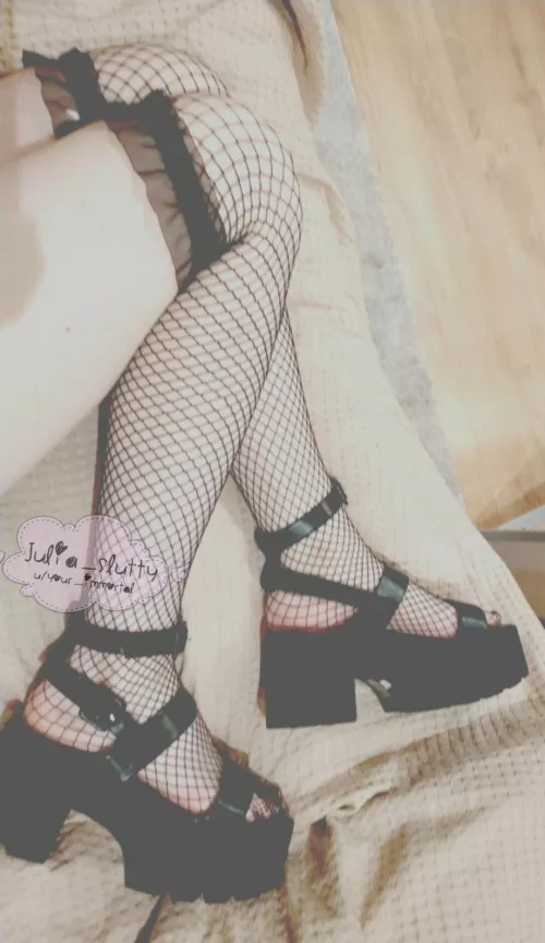 I've got new boots today🥺😍 by your_immortal