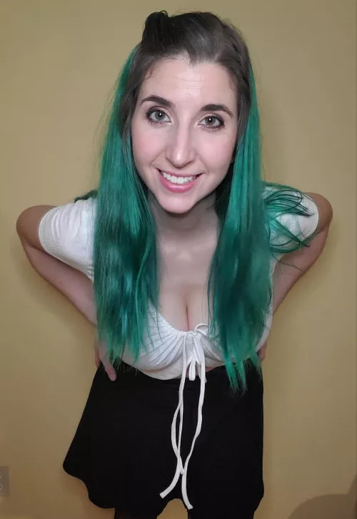 I've got to be careful when I lean over by theemeraldmistress