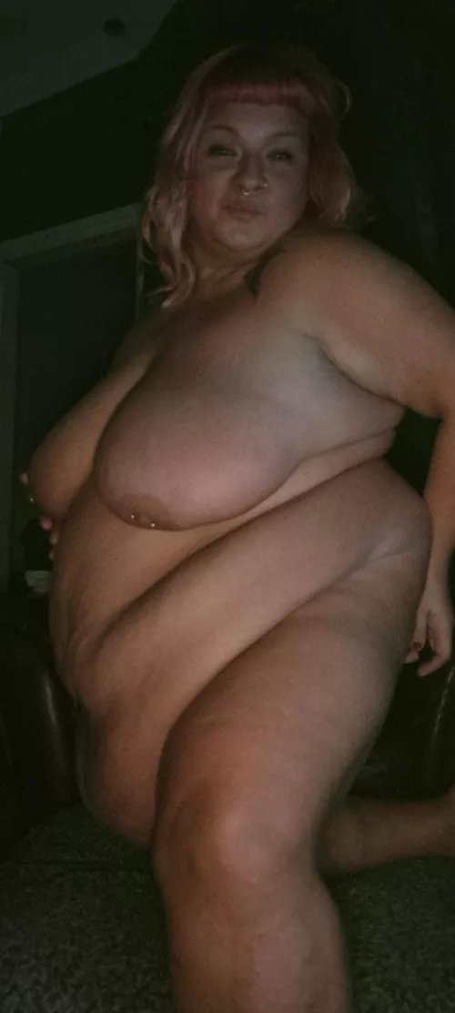 I've gotten fatter but more sexy 😊 by WeirdNStuff