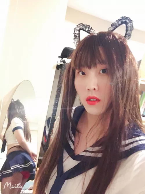 I’ve heard that Asian boy makes the best girl, but I can’t figure out why. by daisy9487