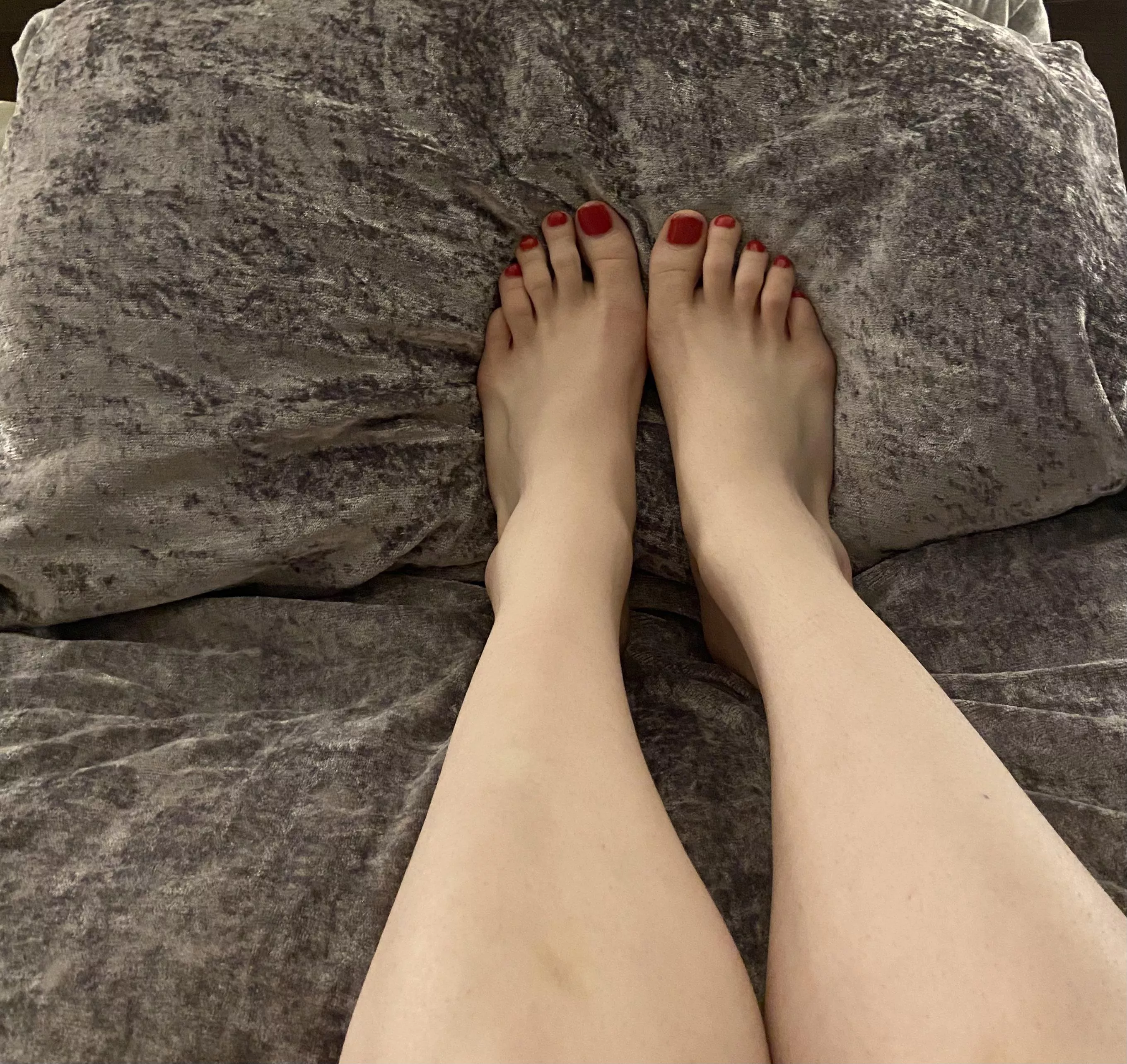 I’ve just painted my toes, but I think need some cum on them posted by _Irish_BBW_