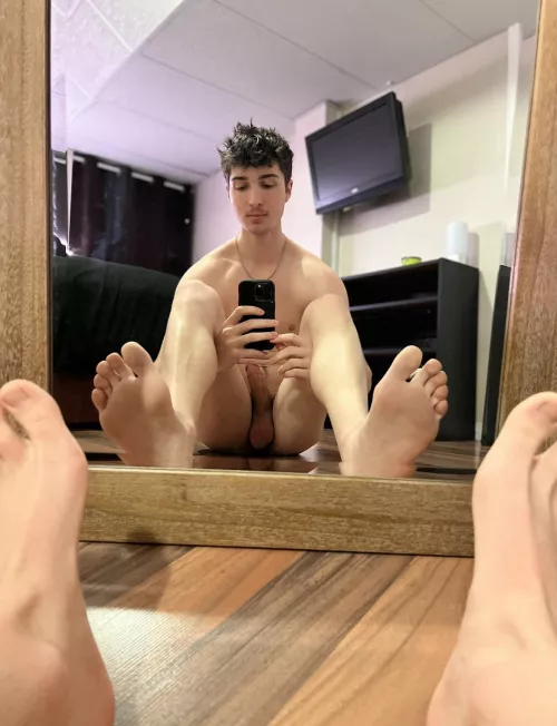 I’ve never had my feet sucked before, would you be my first? by sadboycad