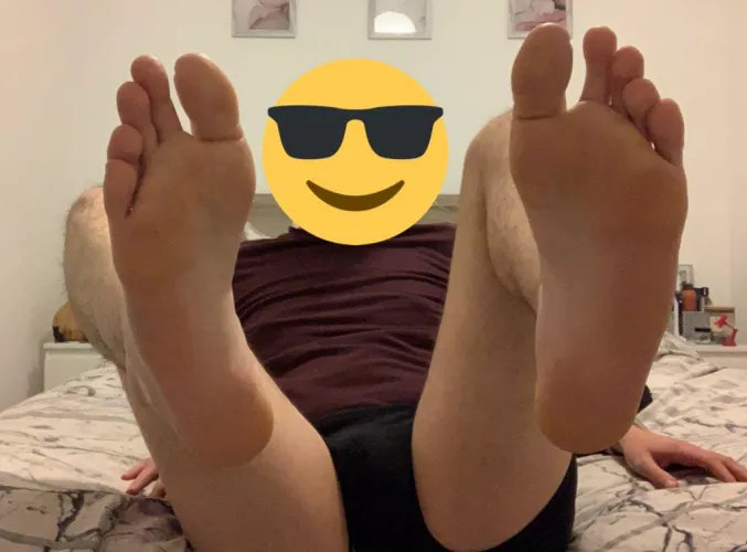 J Chilling by josh_world69