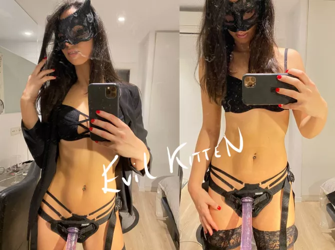 Jacket on or jacket off? by MistressEvilKitten