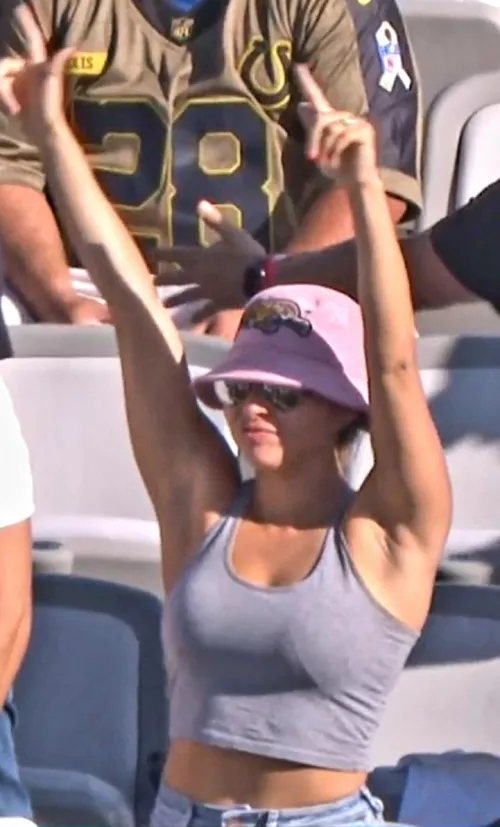 Jags fans enjoying the day. by Handysmurf486