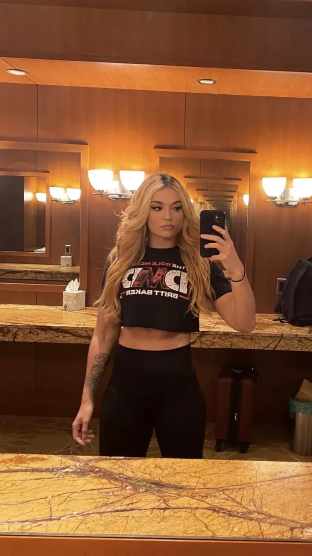 Jamie Hayter is mad fine 😍🔥 posted by TheTribalChief_