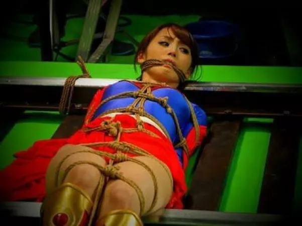 Japanese Supergirl by Mig1175