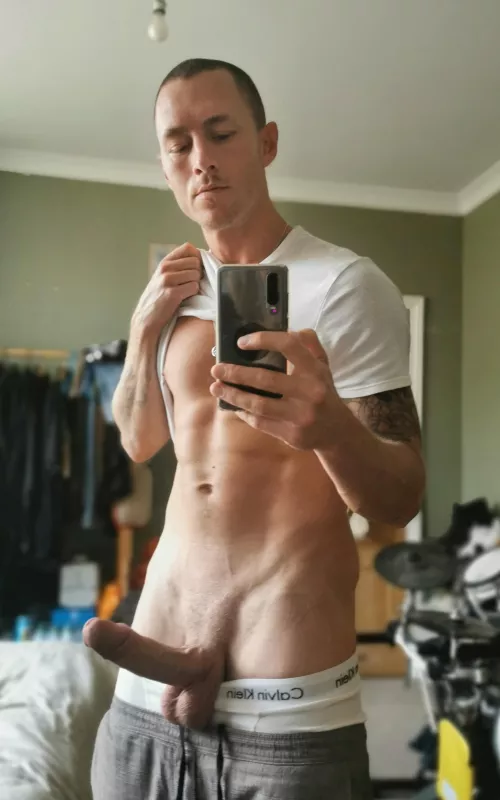 Jawbreaker 🍬 by whispererinthenight