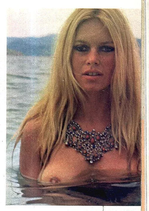 Jayne Mansfield posted by OldAesthetics