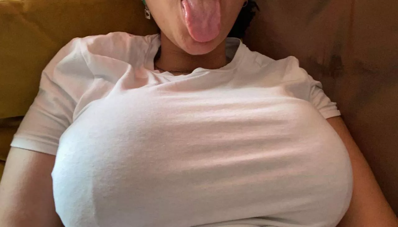 Je suis nouvelle j'ai besoin d'aide 🥺 posted by Miss_Electra_and