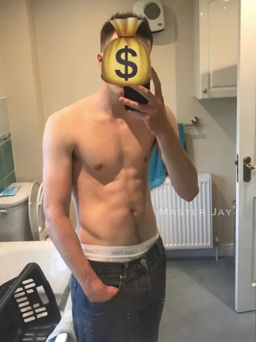 Jeans and a v line by xMasterJay