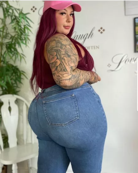 Jean's fitting just right by [deleted]