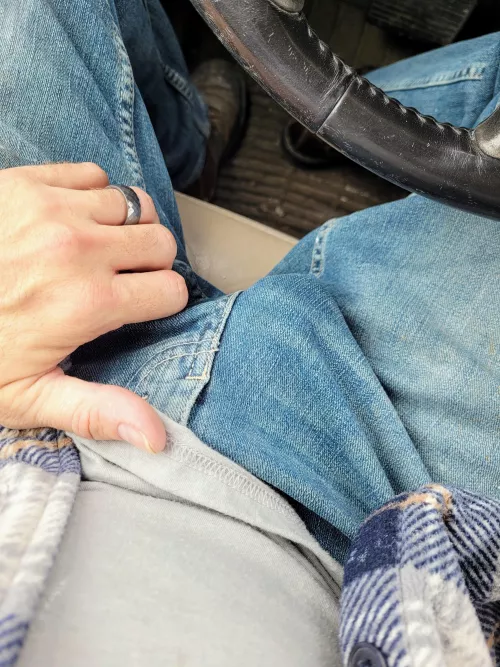 Jeans were bulgin good today 💦😈 by Regdude1072