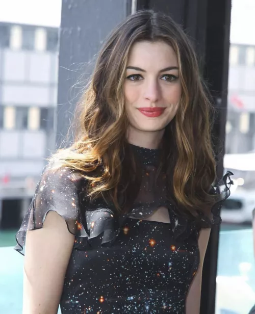 Jerking for Anne Hathaway by qwertyuiop342