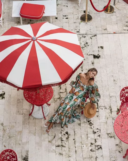 Jessica Thompson by lawnmowertraffic