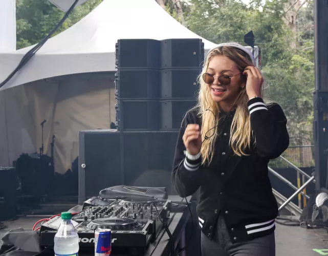 Jessie dj by SpunkySpunkyAssGuy