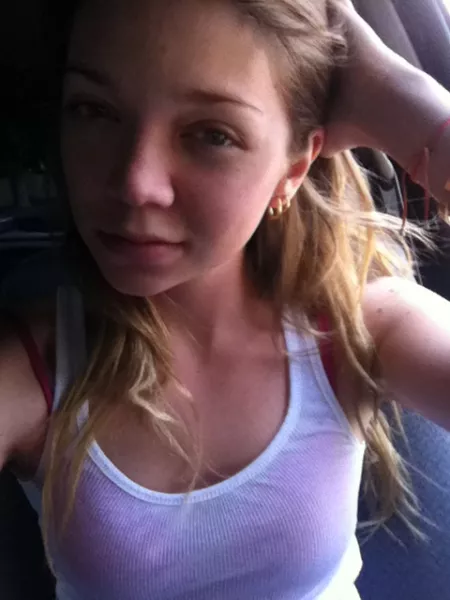 Jessie in the car by SpunkySpunkyAssGuy