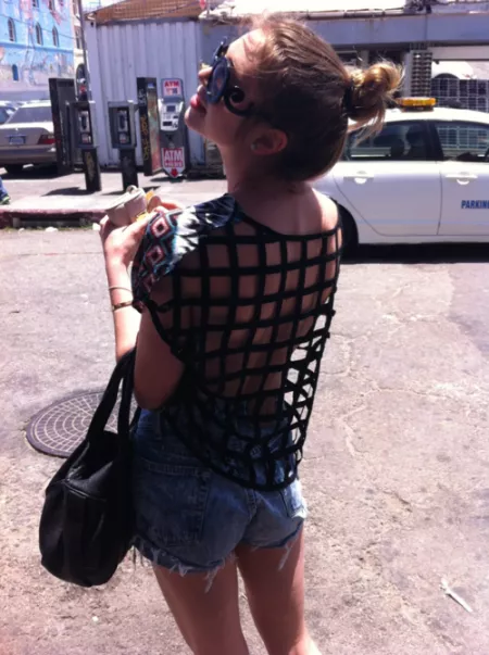 Jessie in the sun by SpunkySpunkyAssGuy