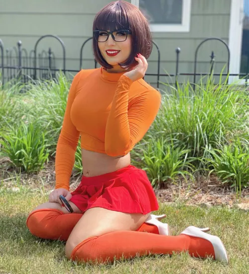 Jinkies! Here’s some wholesome Velma content!😘 (MadEmLush) by MadEmLush