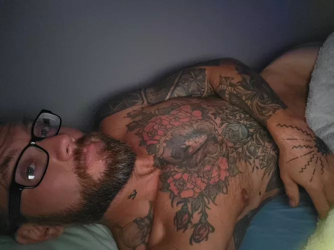 Join? 😏 by BunkmosEs