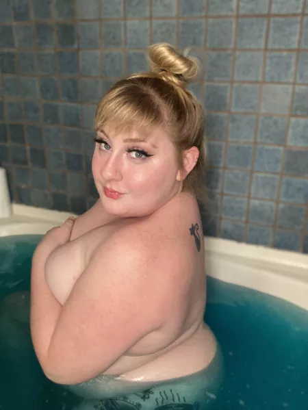 Join me? by slutty_raccoon_