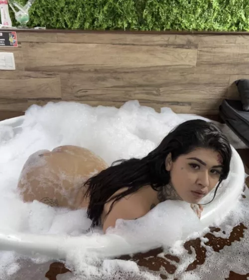 Join me 🙊😈 by iamdaayla