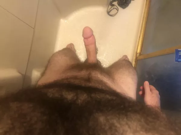 Join me and rub me up and down. by Driscol