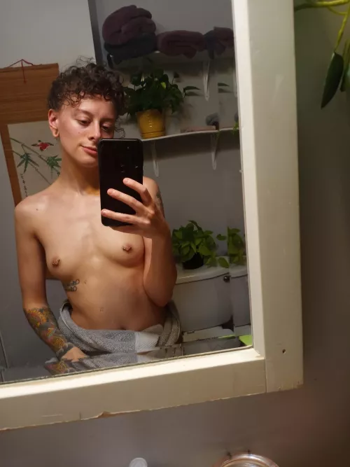 Join me for an after bath cuddle? by LayneeDivinee