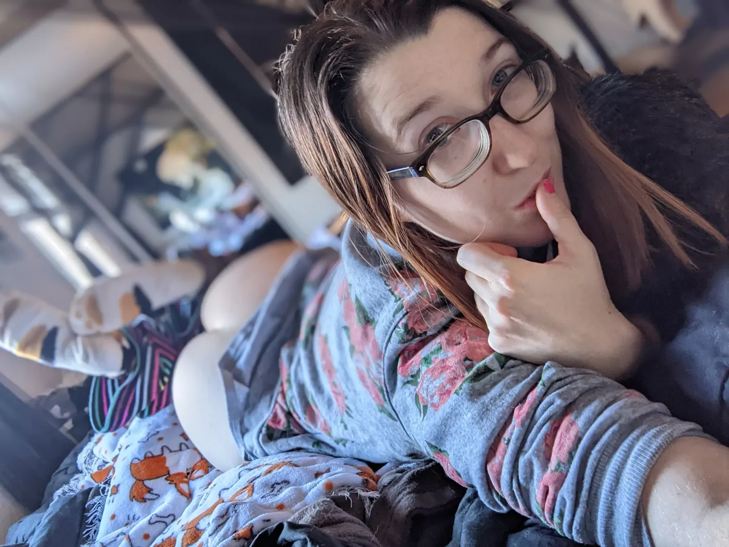 Join me for cuddles 😉 posted by KitMoche