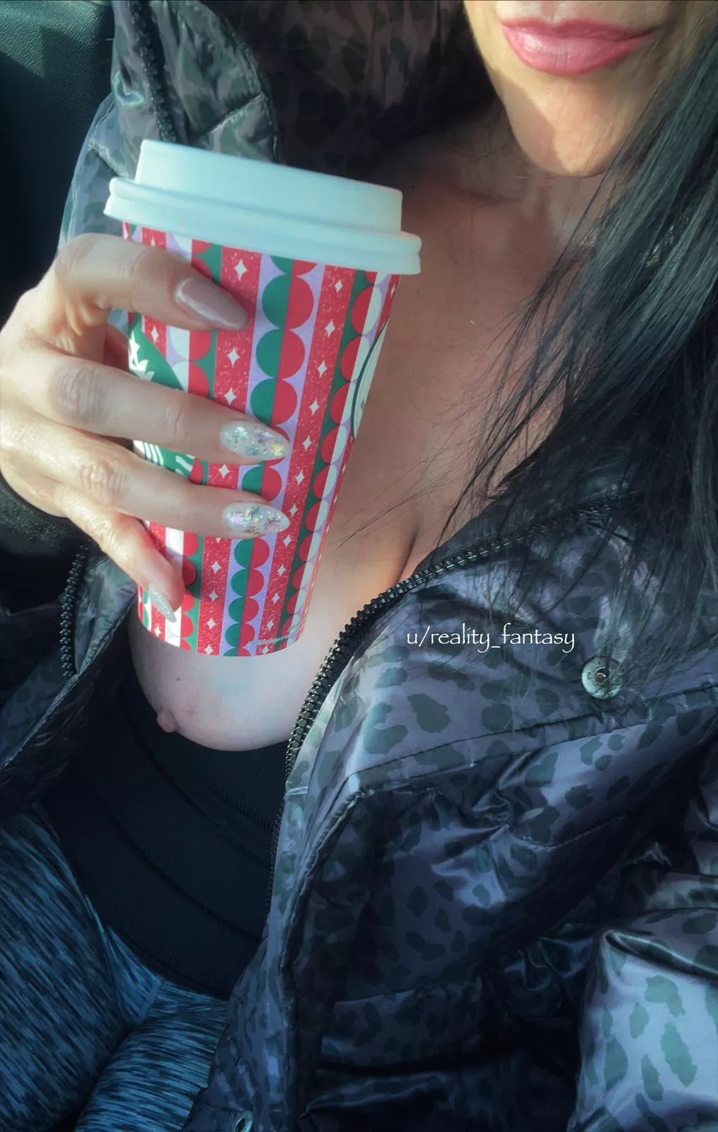 Join me for some coffee and holiday shopping...I hear the dressing rooms are fun 😏💋 posted by Reality_Fantasy