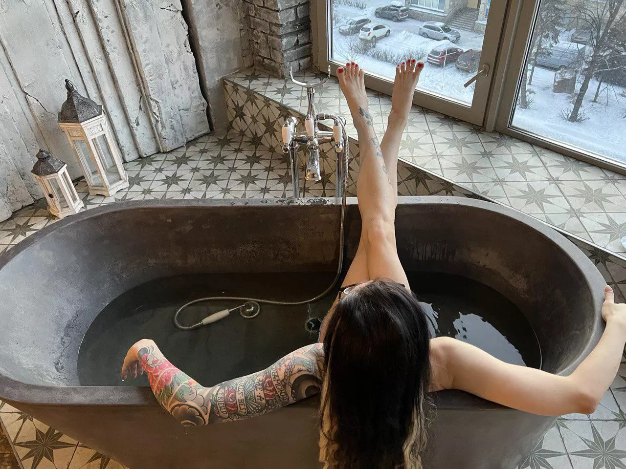 Join me here, let’s play naughty mmmm posted by Juliadomaina