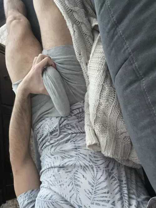 Join me on the couch? by Dudely9378