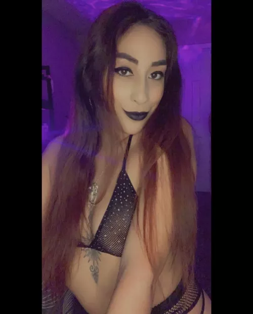 Join my OnlyFans for FREE❗️ 22 yo Naughty Latina 🍑💦 🖤✨ Frequent posts, custom videos, dick rates, sexting, and so much more! 🖤✨ Come say hi 🙈 Link down below!👇🏽 by foreignrose