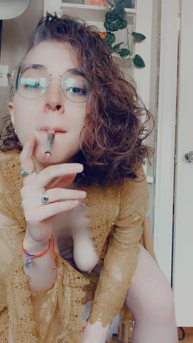 Joints out tits out 😝 posted by Geminiofmedina