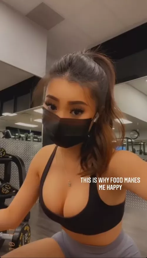 Juicy by WetAzzPuzzy