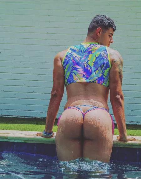 Juicy Fat ASS by orangegurl6699