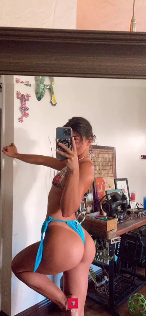 Juicy Peach by civilrainy