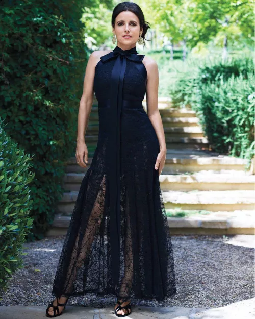 Julia Louis-Dreyfus by CASHMERE1977