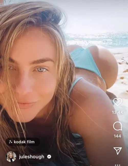 Julianne Hough by DJ21