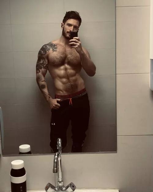 Just a big sweaty dragon by AndThenIWasADragon