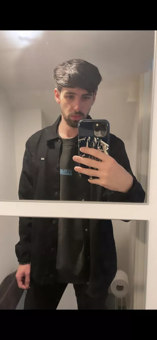 Just a boy looking for validation before Christmas by moatty