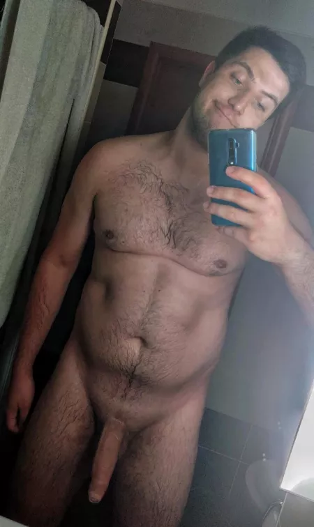 Just a freshly single softie here [M]23, 6'7, 250lbs by Taboopulale