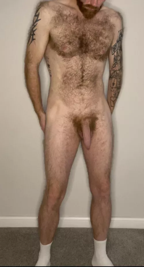 Just a hairy, horny ginger guy who likes to take pics for you. by gbrad1983