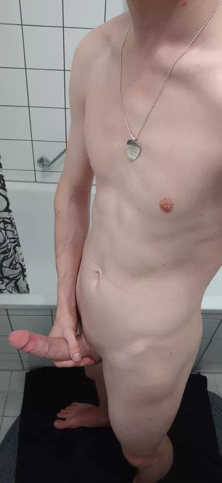 Just a hard one here :b by Aventisdude