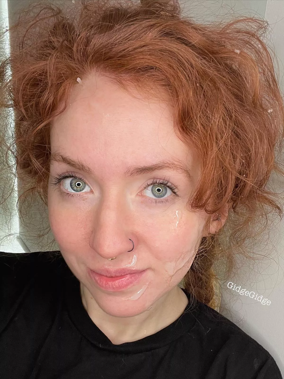 Just a helpful friend posted by gidgegidge