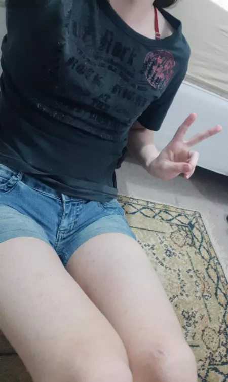 Just a lil casual outfit by NagisaH8