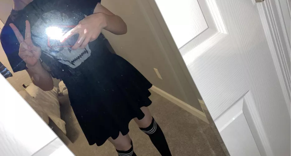 Just a lil pic uwu by NebbyNyy