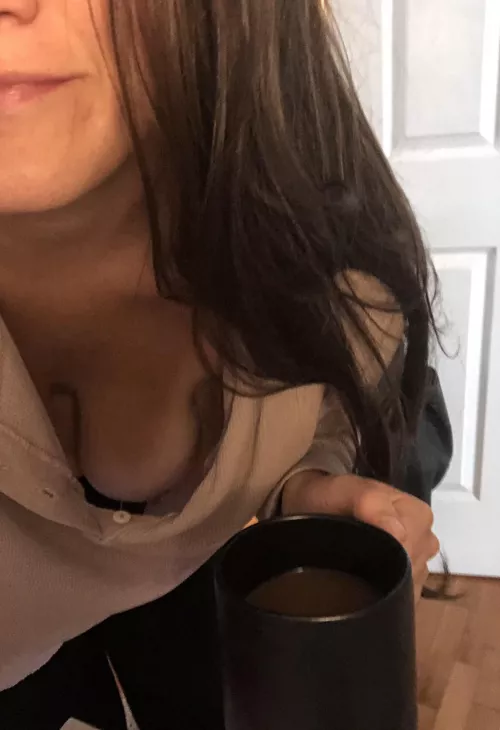 Just a little afternoon treat from me to you 😘☕️ by sweetanniegray