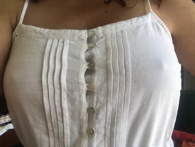 Just a little attention. Hope you wouldn’t mind me at your bbq in this dress by FleurDlish