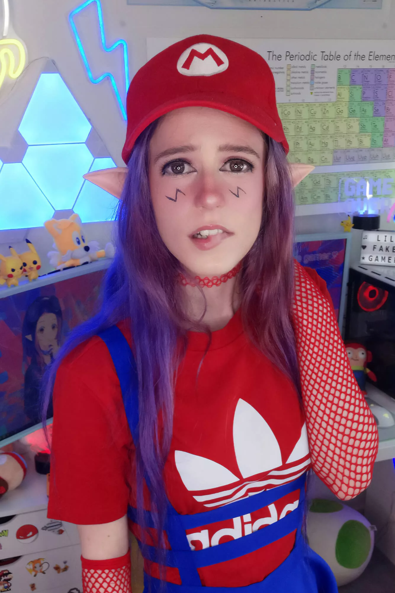 just a little bite 😏❤️ posted by lilfakegamer